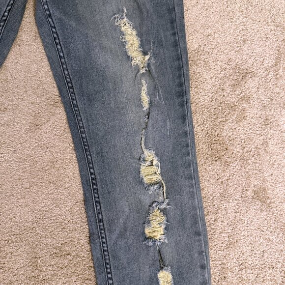 STS Blue Joey Relaxed Boyfriend Cropped Jeans – Light Wash – Size 9 - Picture 4 of 6